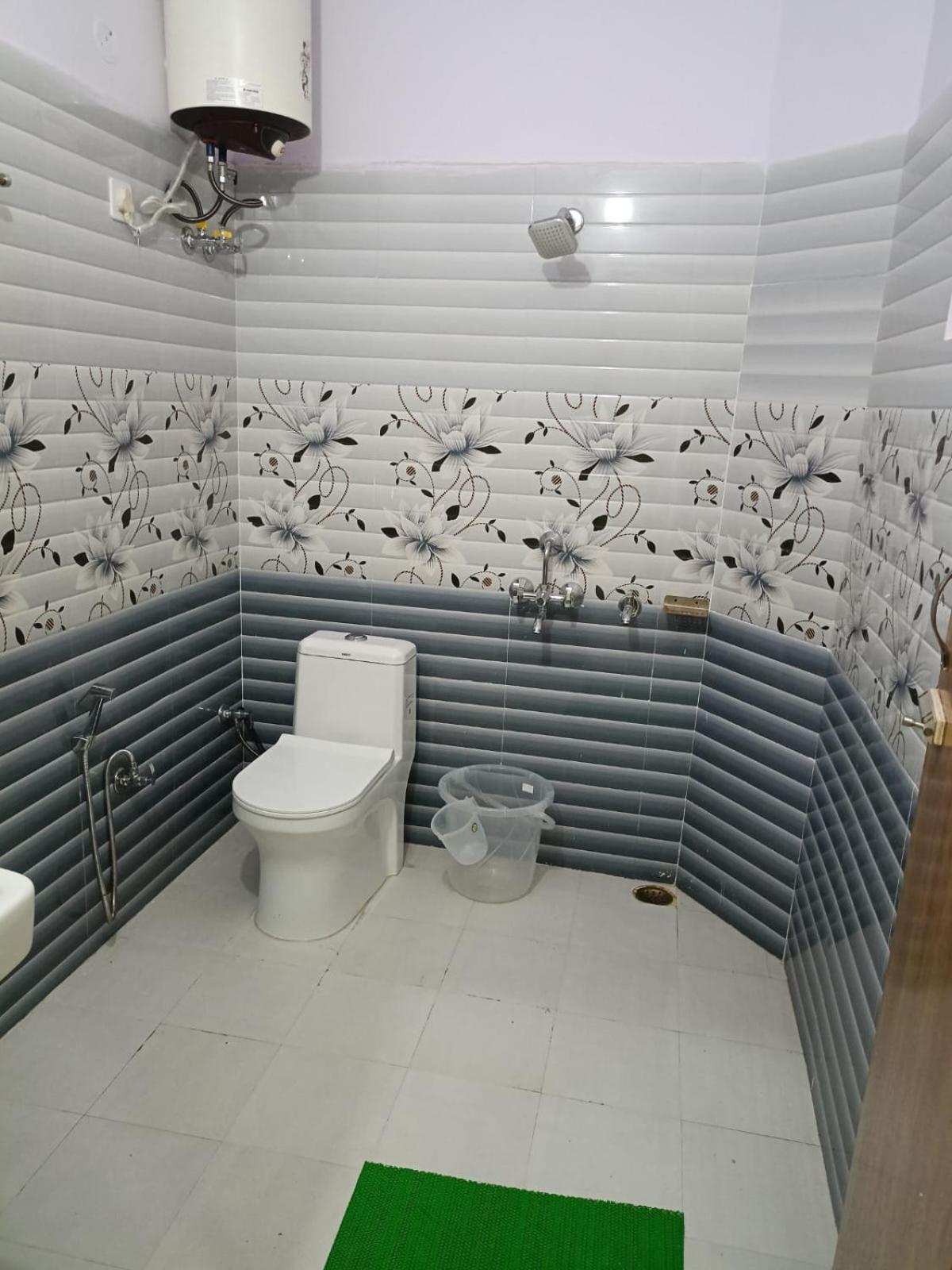 Parvatiya Homestay มัสซูรี ภายนอก รูปภาพ